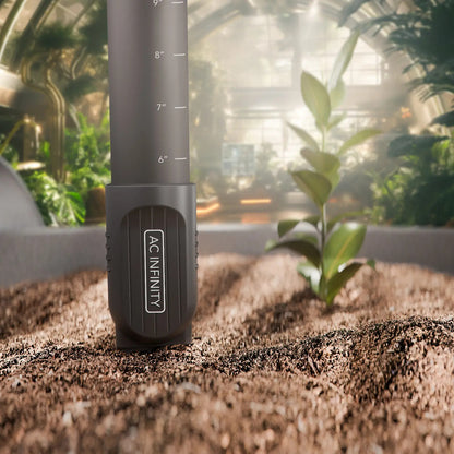 AC Infinity Bodenfeuchtesensor für Controller AI+ – Detail- oder Anwendungsansicht; zusätzliches Zubehör in Beispielen separat erhältlich